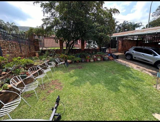 3 BEDROOM HOUSE FOR SALE IN MOUNTAIN VIEW